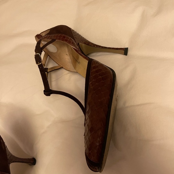 Dolce & Gabbana T-Strap 4-Inch Heels - Picture 5 of 9